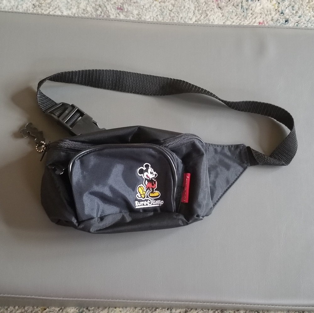 Vintage Euro Disney Fanny Pack/Camera Pack